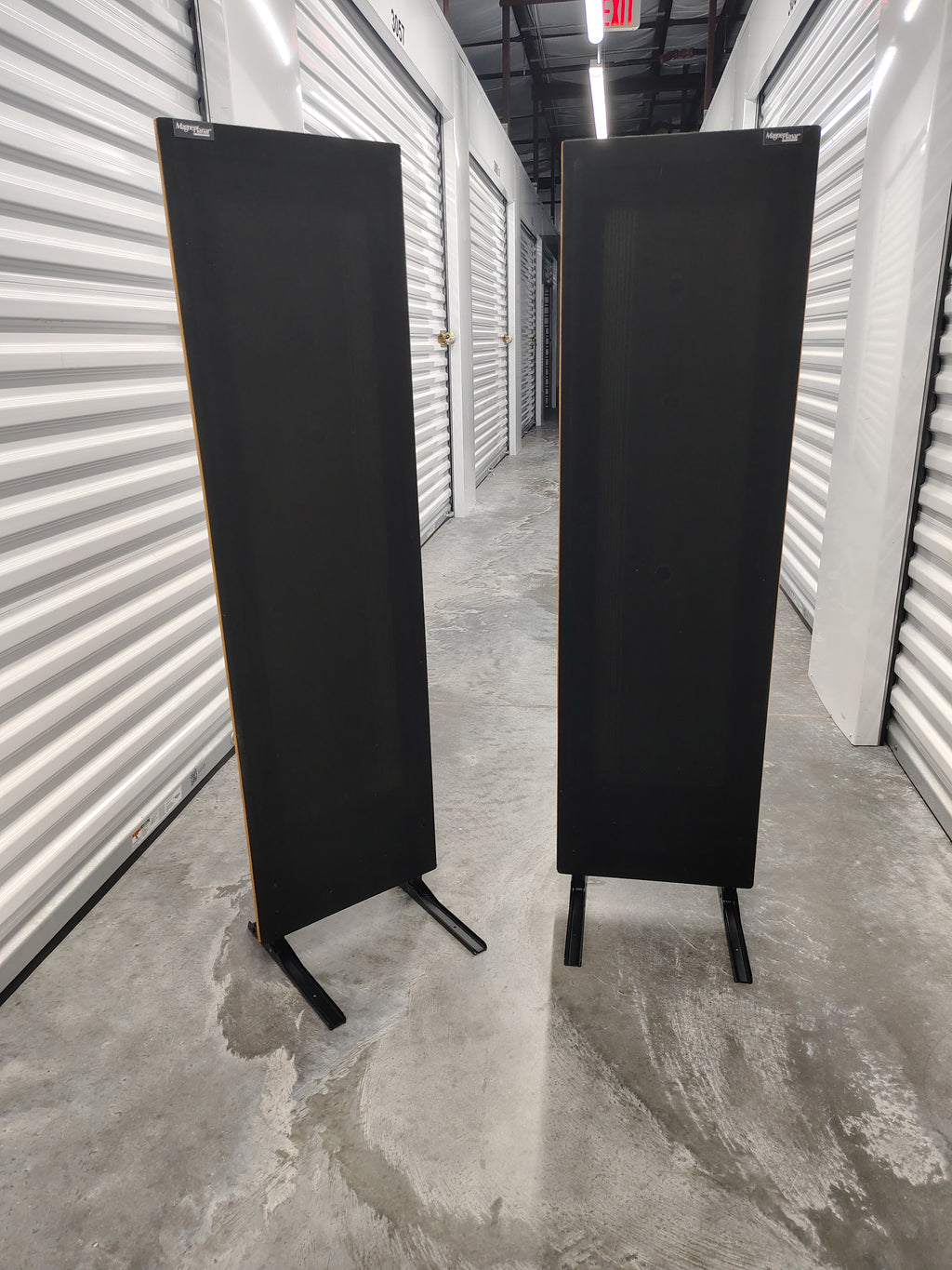 Magnepan MMG Speakers