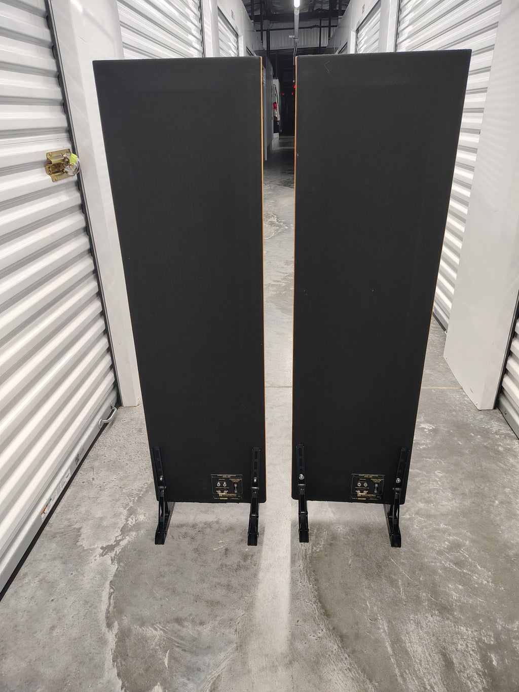 Magnepan MMG Speakers